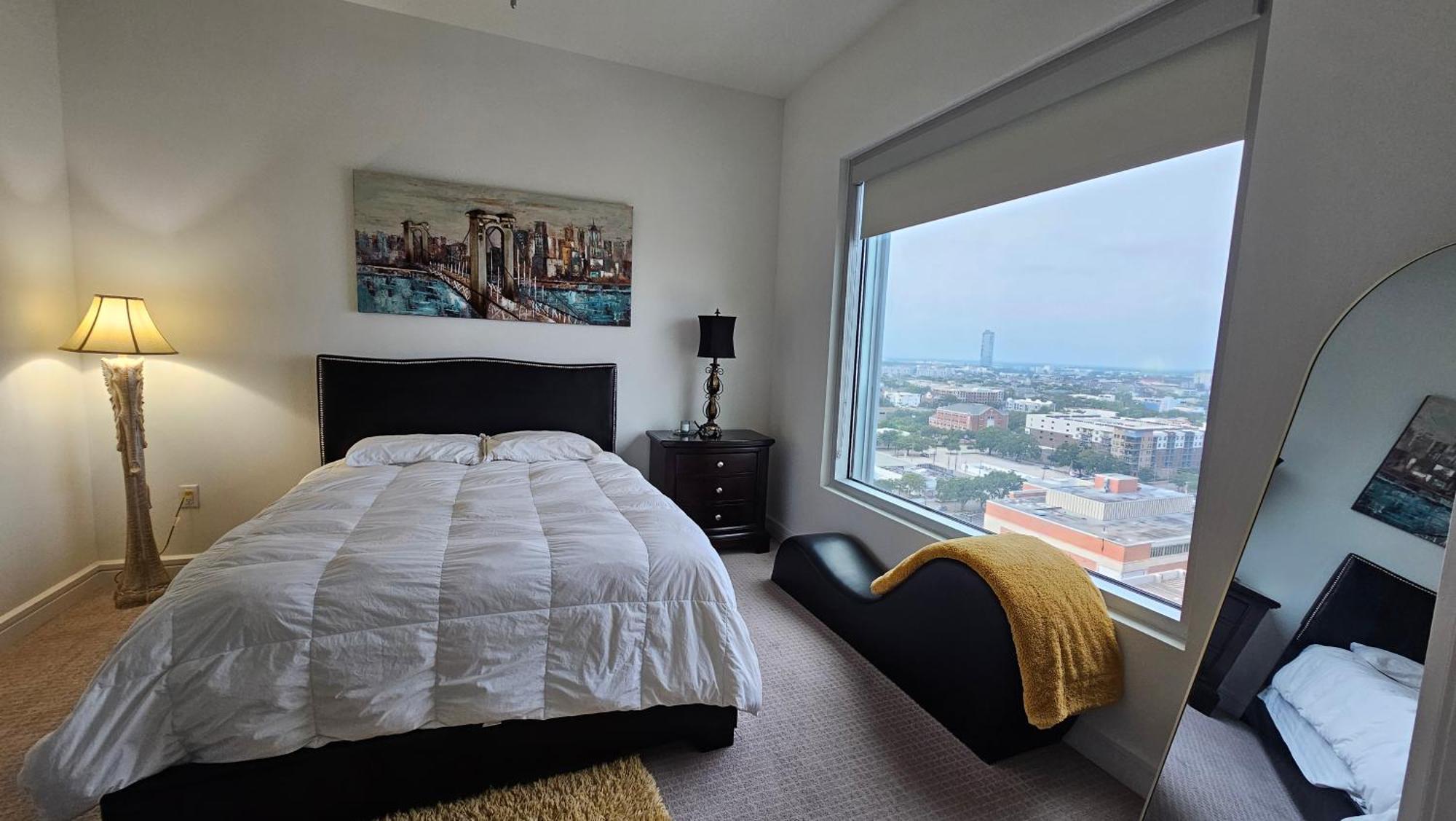 Appartement Luxury Highrise In Midtown - Skyline Views And Chic Decor à Houston Extérieur photo
